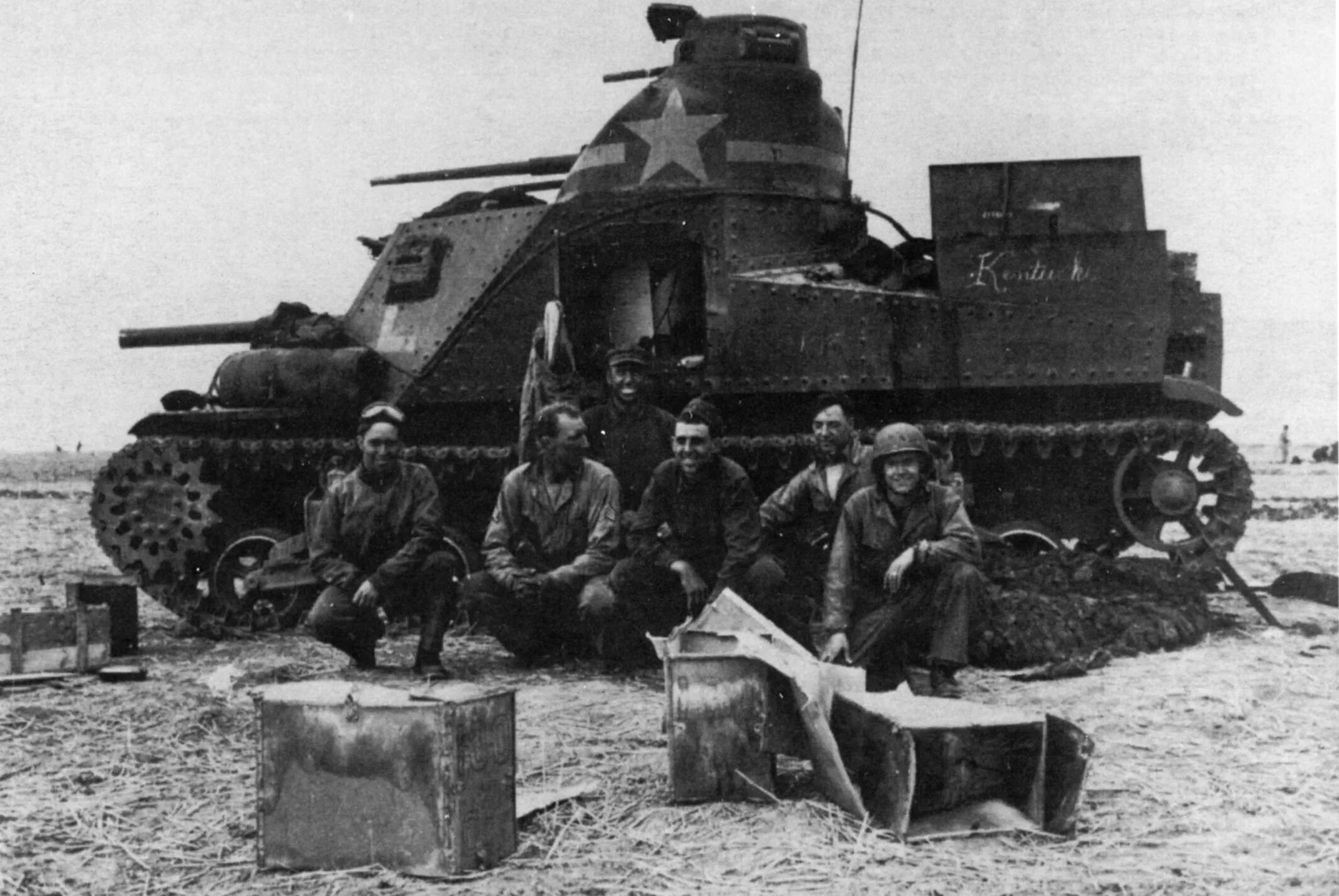 General tanks. M3 Lee в РККА. Танк m3 Lee в красной армии. Танк м3 Грант. Американский танк m3.