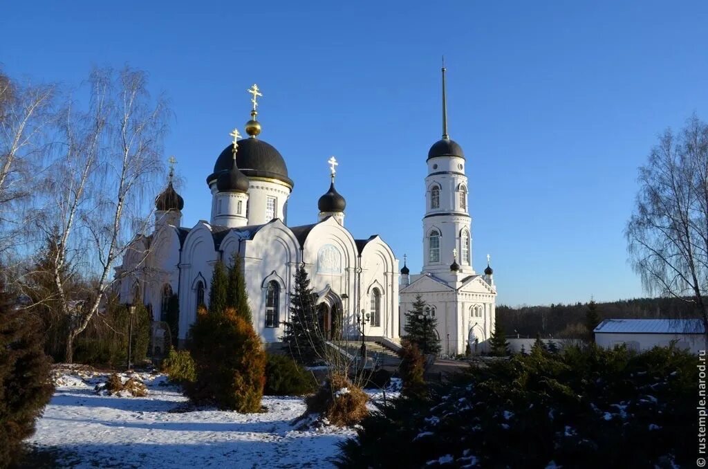 Свято преображенский женский монастырь. Задонский Свято-Тихоновский Преображенский женский монастырь. Преображенский женский монастырь Задонск. Свято-Тихоновский монастырь Задонск скит. Женский монастырь скит Задонск.