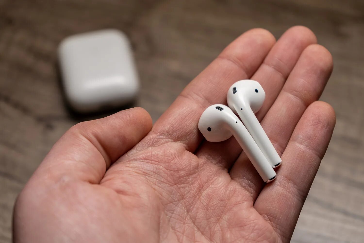 Купить левый airpods 2. Apple AIRPODS 2. Наушники Apple Earpods Pro 2. Наушники беспроводные Apple AIRPODS 2. Наушники эирподс 1.