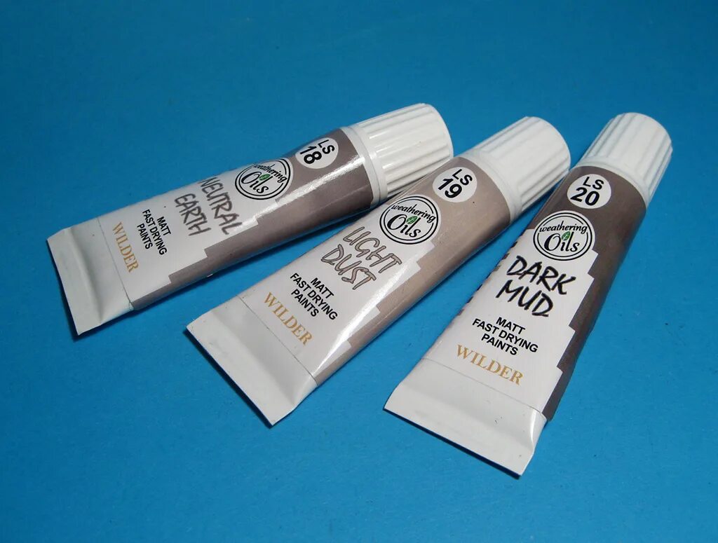 Тюбик масляной краски. Моделизм масляные краски 502 abteilung. Палитра для масла. Масляные обзор. Масляные обзор.