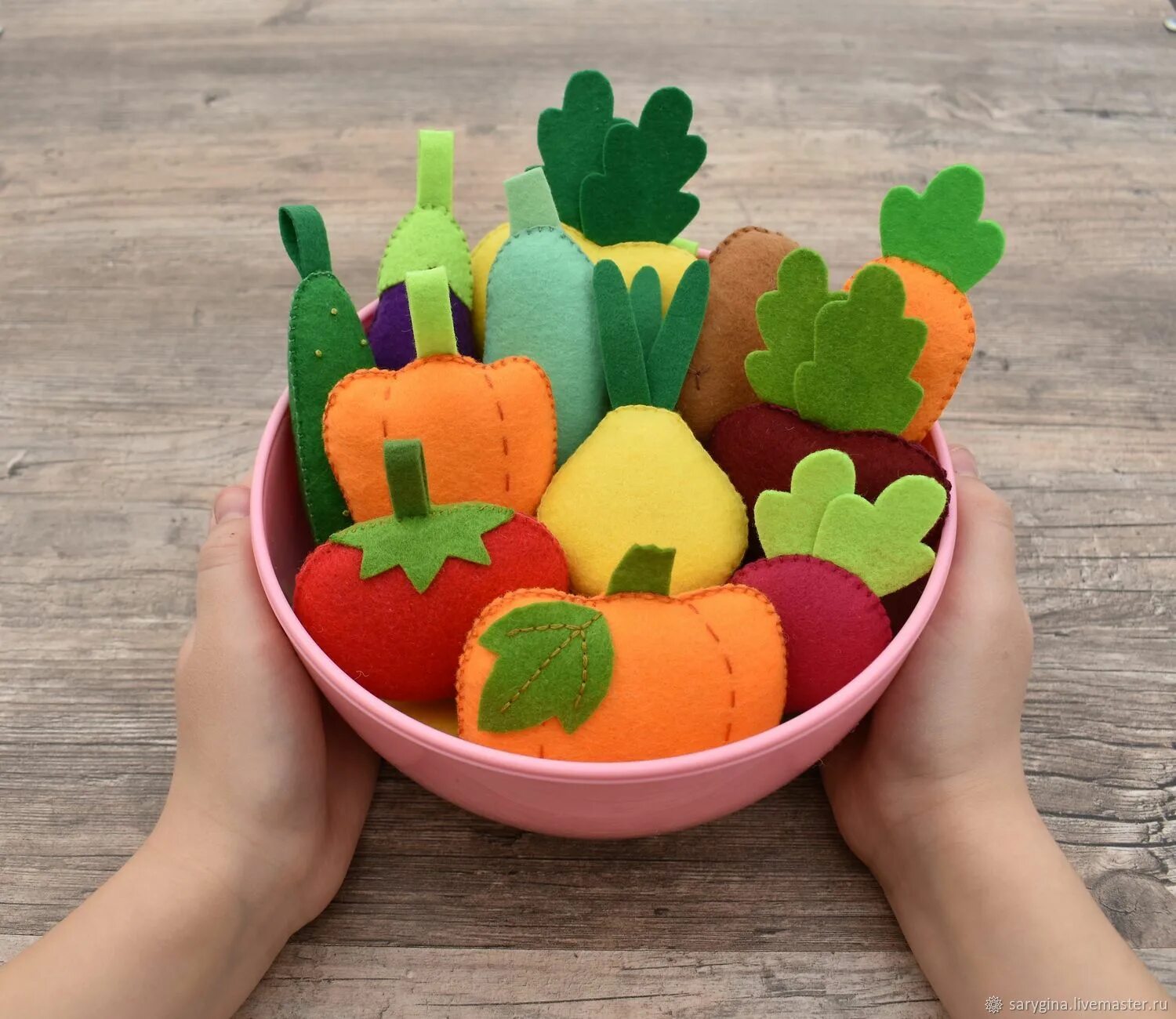 игрушки из треугольных модулей. сова из модулей оригами. оригами. модульное оригами. модульные поделки.