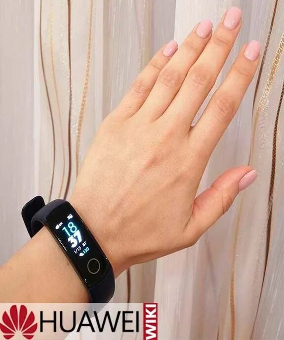 Подключить фитнес браслет honor. Часы хонор бэнд 4. часы huawei band 4. смарт часы хонор 4. часы браслет хонор band 4.