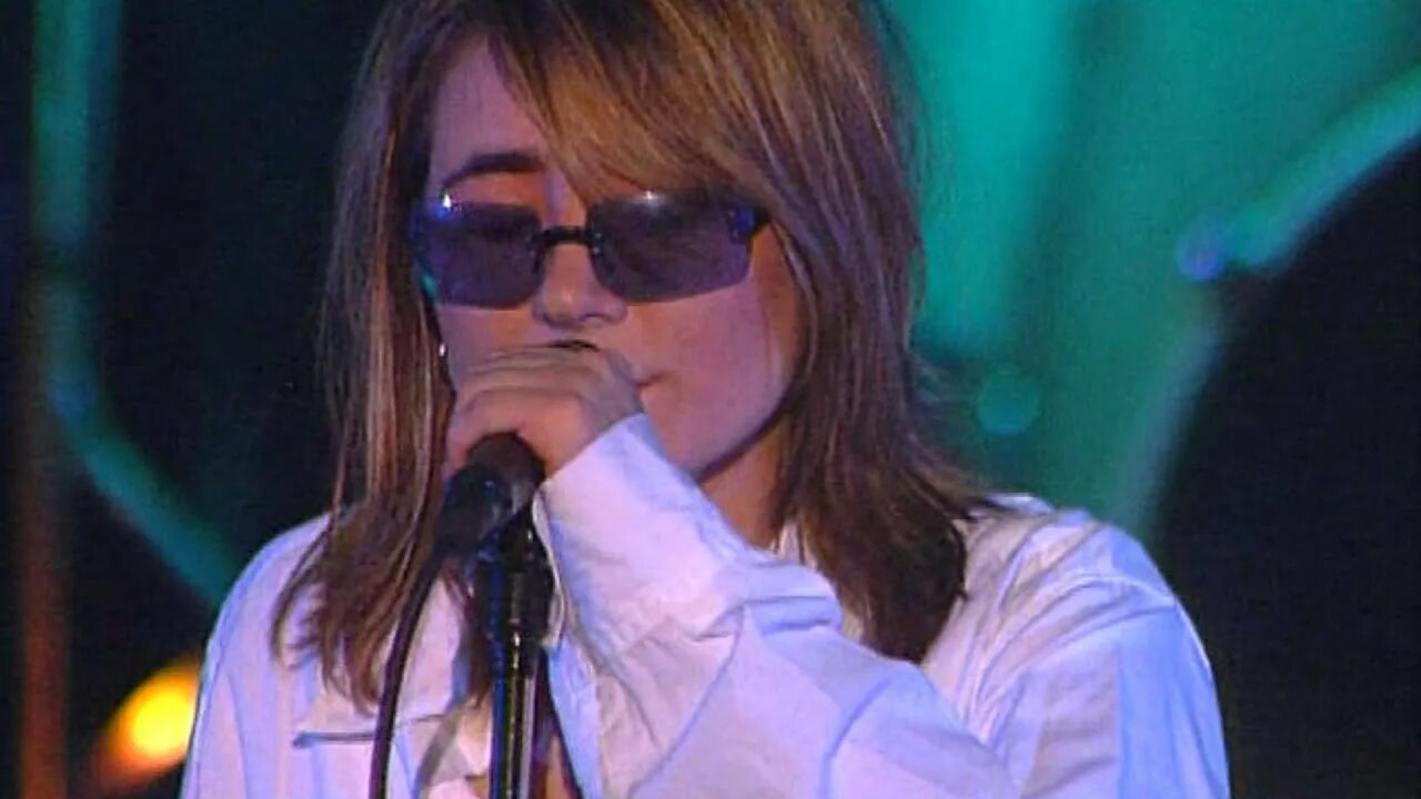 Выступление 2000. Земфира дк горбунова 2000. земфира концерт 2000. земфира live дк горбунова 2000 диск. земфира дк горбунова 2009.