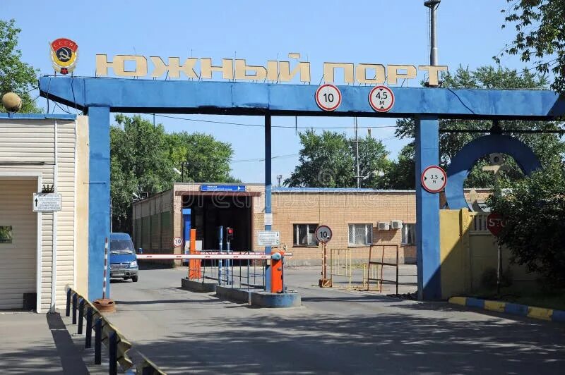 Новочеркасск надпись. Южный подъезд батайск. Точилино новокузнецк улицы. Южный въезд в ростов на дону. Южный въезд в ростов на дону.