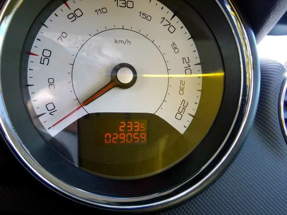 Braking system fault. Braking system fault
