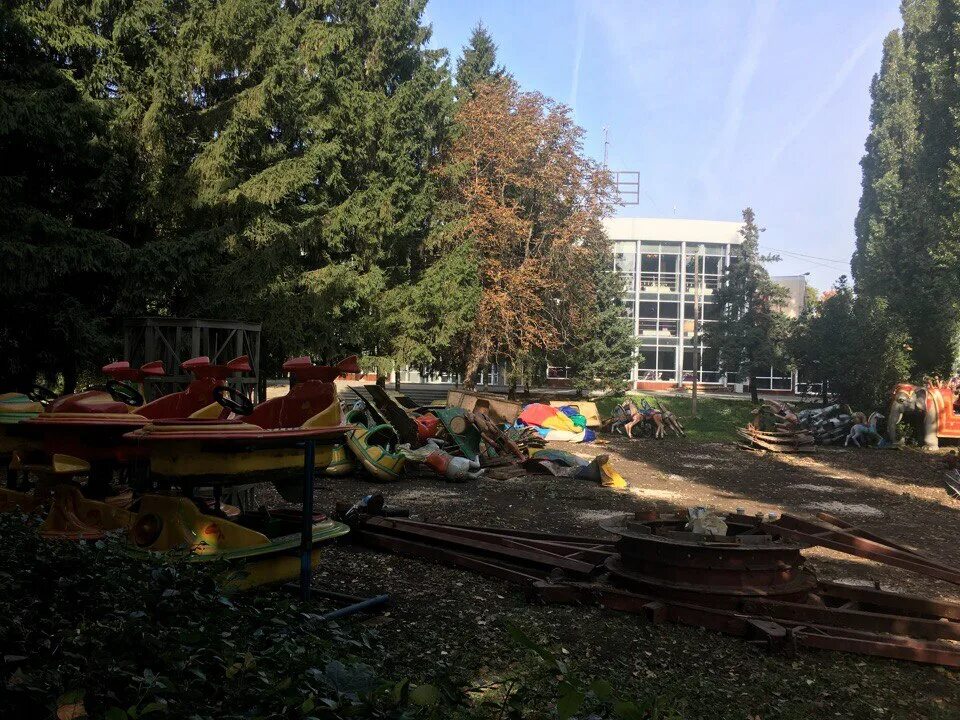 Парк культуры липецк. Парки липецк быханов сад. Быханов сад веб камера. Липецк парк быханов сад быханов сад. Быханов парк.