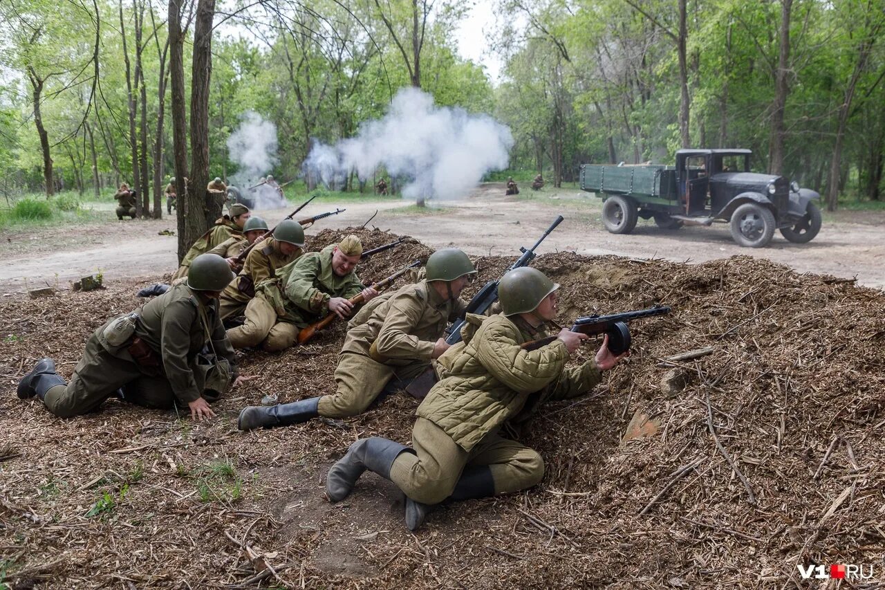 Недалекого боя. Ржевская битва. Военно-историческая реконструкция. Реконструкция сражения. Реконструкция исторических сражений.