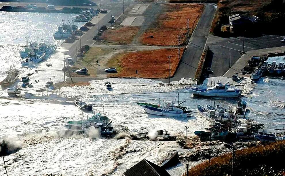 Морские землетрясения. ЦУНАМИ В Японии в 2011. ЦУНАМИ ЦУНАМИ В Японии 2011. Землетрясение Тохоку 2011.