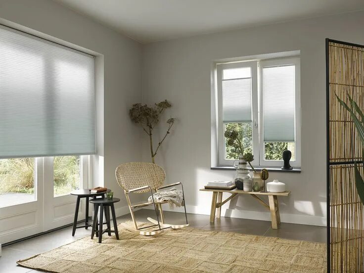 Trussardi витрины. Window dressing. Жалюзи в офис оформление. Window dressing is. Плиссе р4615.