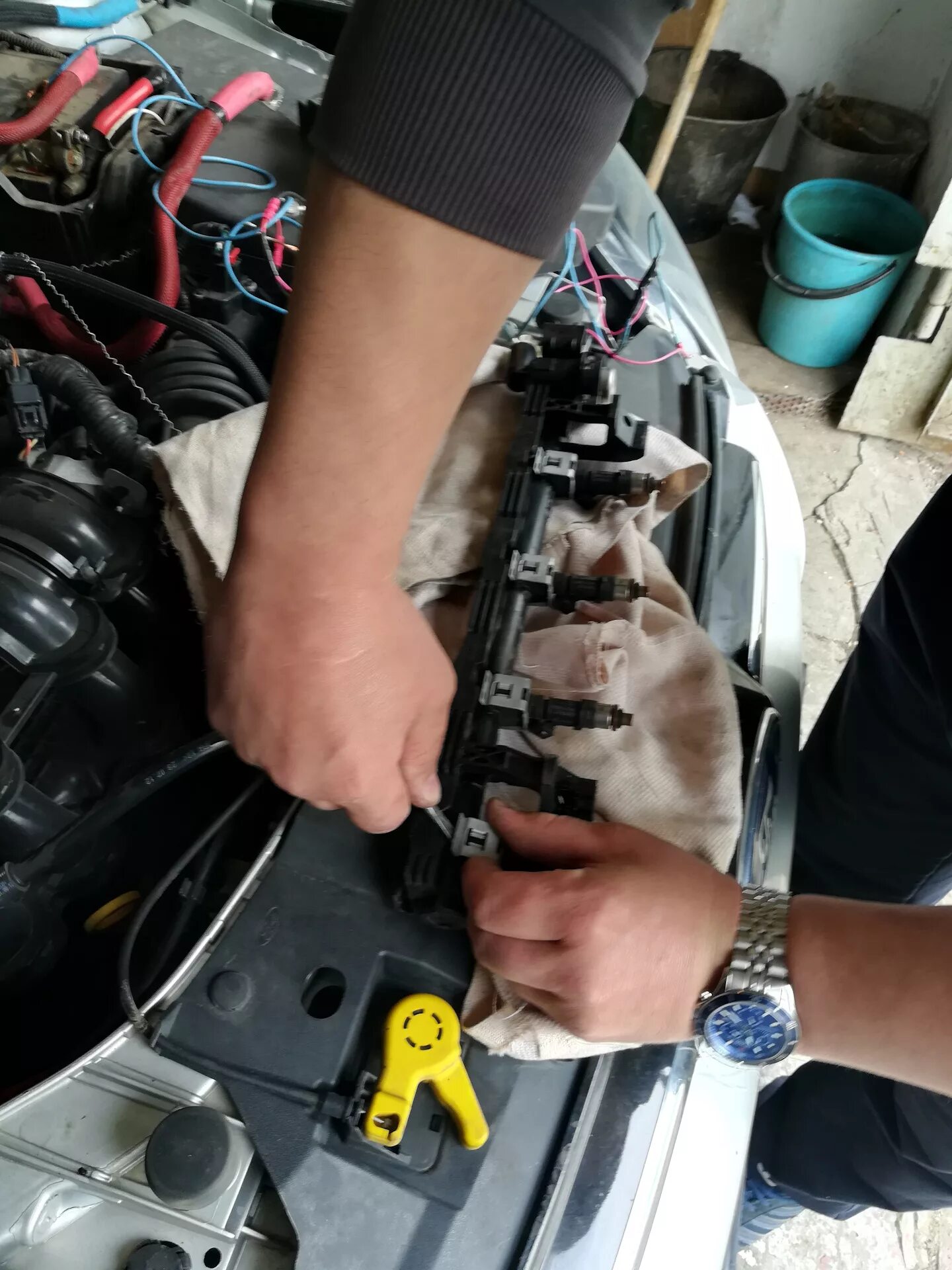 Как снять форсунки форд фокус Ford Focus 3 Intake Manifold Gasket Replacement