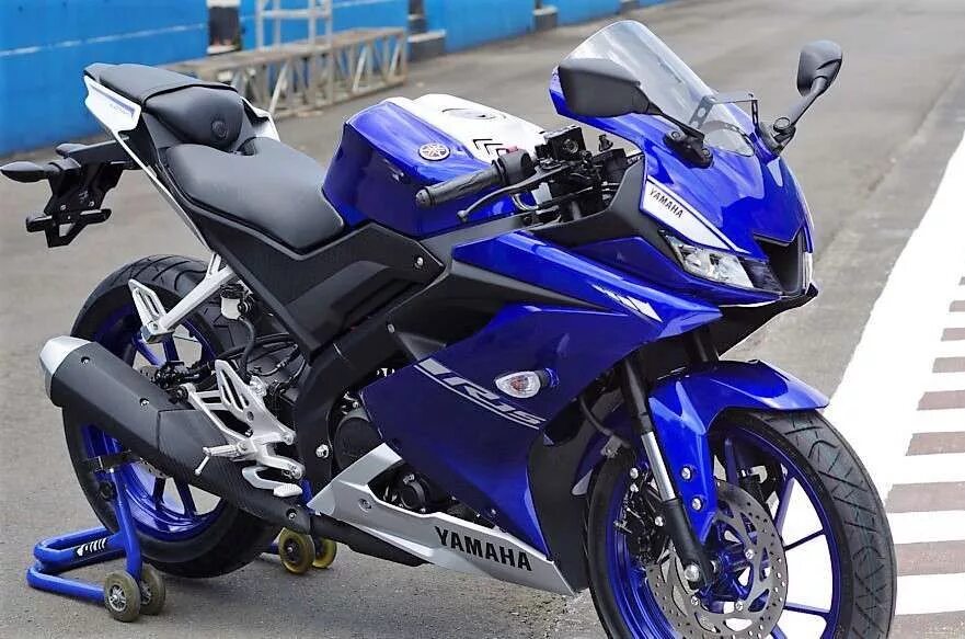 A 15 r 6. Yamaha r15 v3. Yamaha YZF-r15. Yamaha r15 150cc. Yamaha r-3 ABS 2017.