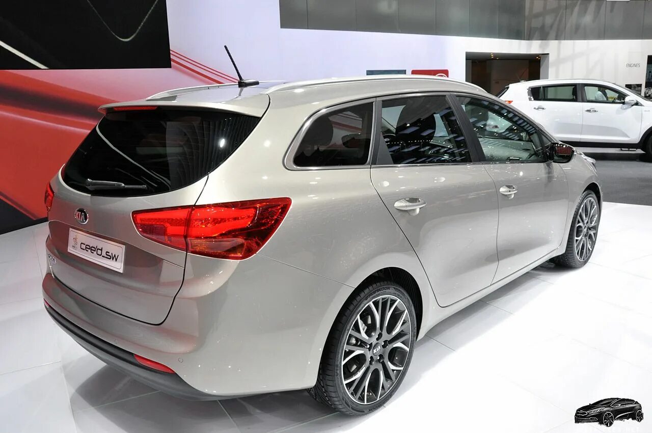 Автомобили Kia Ceed Sporty Wagon (2012-2015). Каталог, фото, обзор, история Kia 
