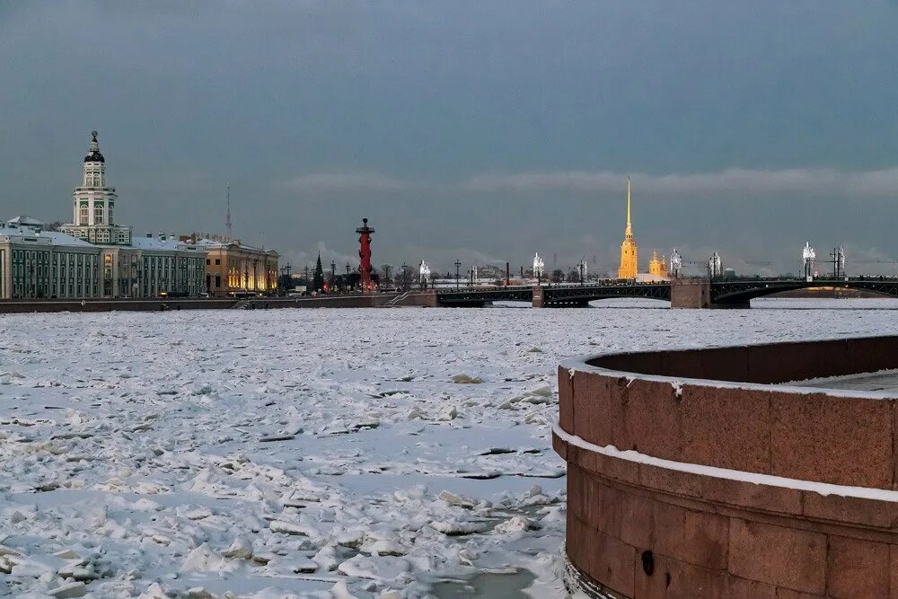 Спб в декабре. Нер Кадр зимнего Питера. Зимний Питер 2021. Питер зимой 2021. Блистательный Санкт-Петербург зима.