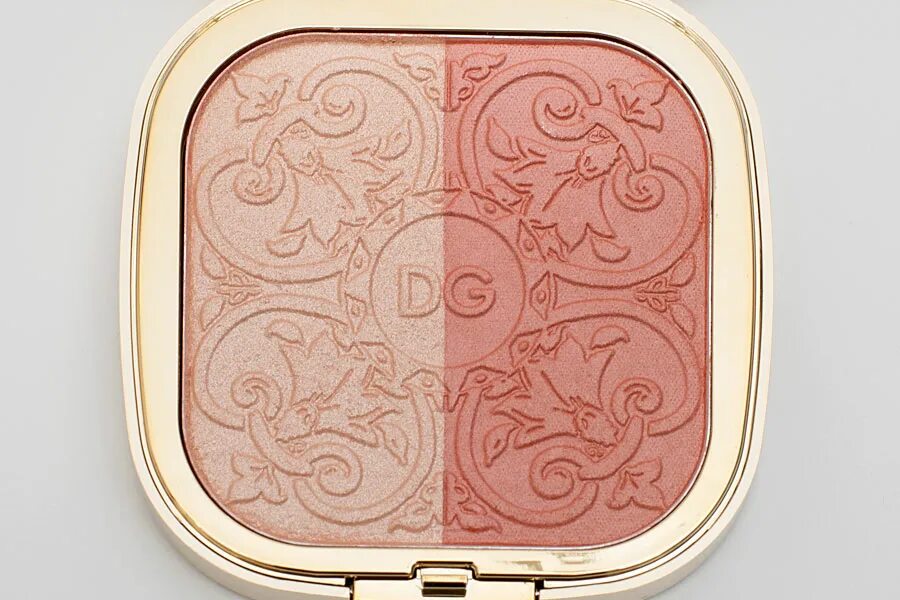 Dolce Gabbana Solar Glow blush. Румяна Дольче Габбана. Dolce Gabbana Solar Glow румяна хайлайтер. Румяна Dolce Gabbana 40 tender. Dolce gabbana blush