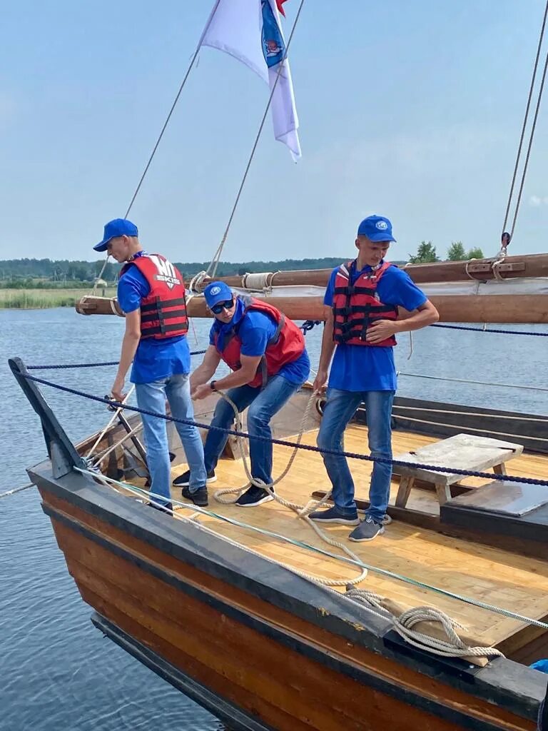 Прогноз вытегра на 3 дня. Корабелы прионежья вытегра. каравелла прионежья вытегра. корабелы прионежья фото. корабелы прионежья комнаты.
