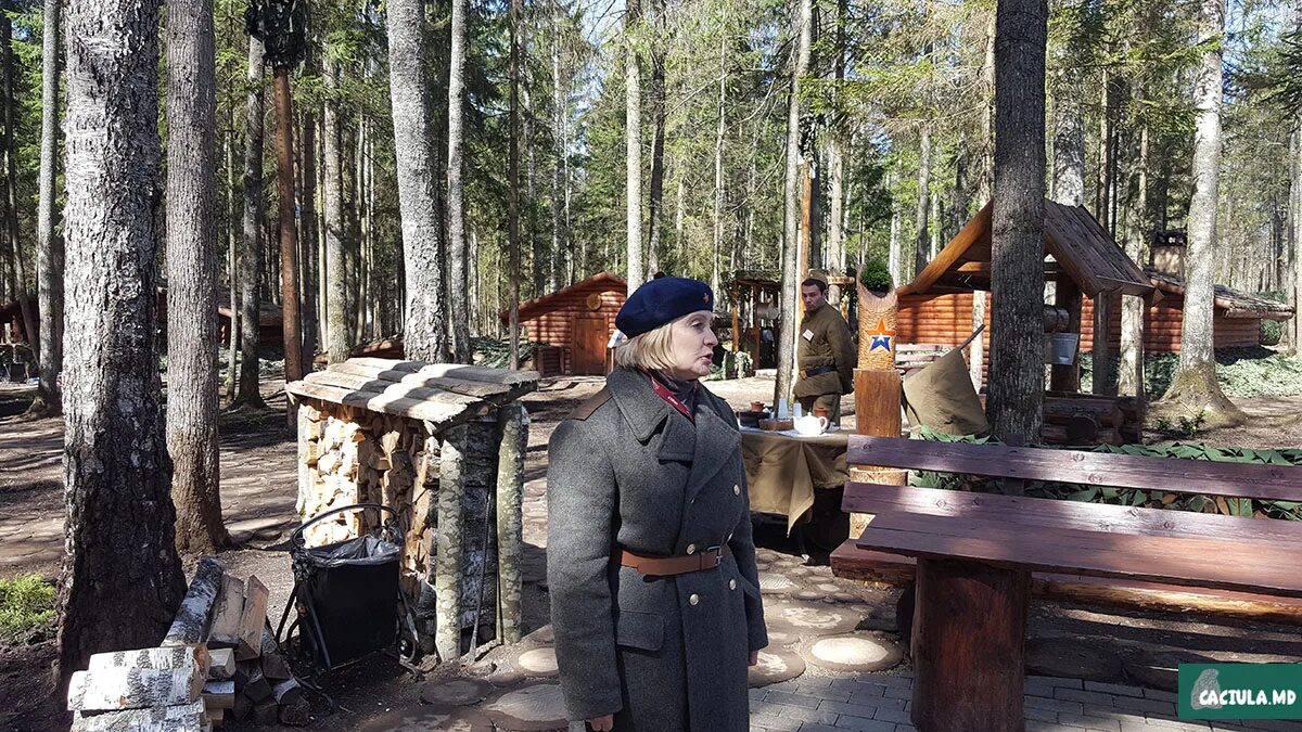 лагерь 2021 военно палаточный лагерь. партизанский лагерь. брянский лес. лагерь партизан в лесу ноаю. партизанском лагере.
