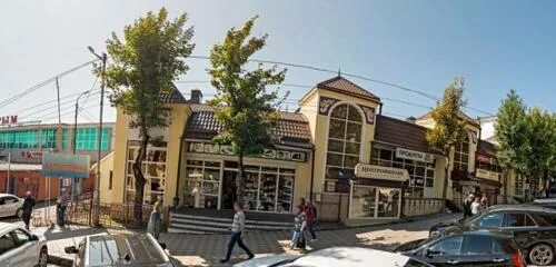 Panorama: Novaya Zarya, perfume and cosmetics shop, Moscow, Nikolskaya Street, 1