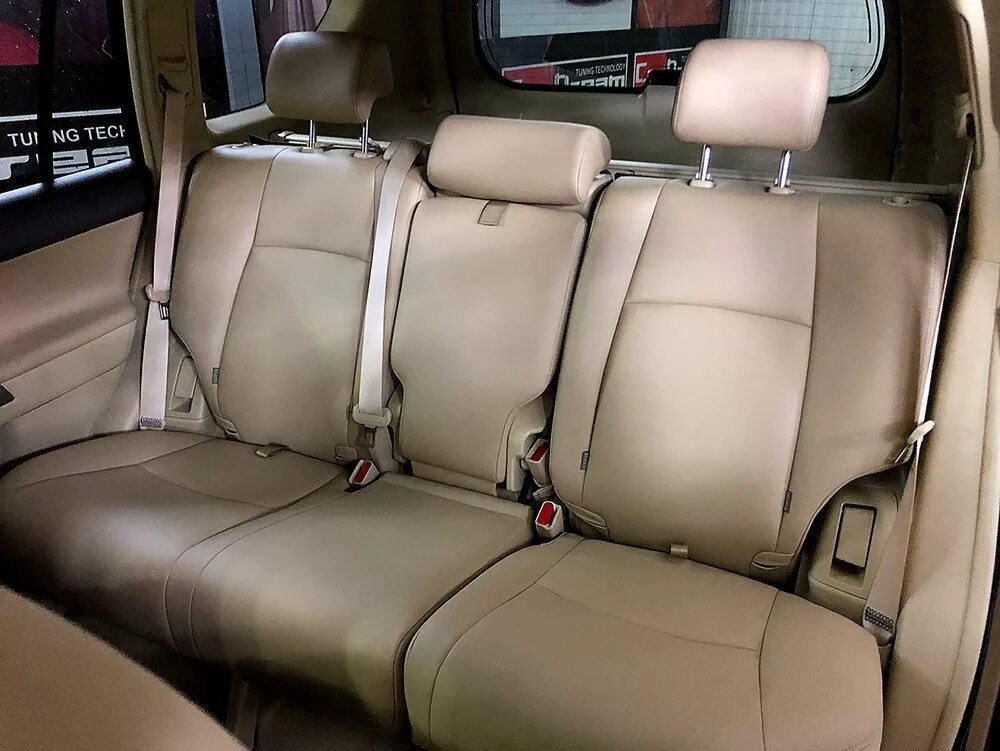 тойота прадо 150 задние сиденья. Toyota land cruiser prado 3 ряд сидений. кожаный салон ленд крузер прадо. Toyota prado 150 салон белая кожа. сиденья на тойота ленд крузер прадо.