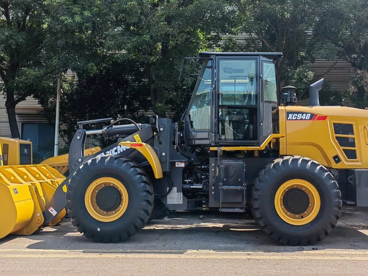 Фронтальный погрузчик xcmg xc948. Xcmg xc 978. Xcmg xc 978. Xcmg xc936. Фронтальный погрузчик xcmg xc948.