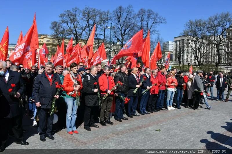 Шествие 1 мая. Первая компартия. Митинг кпрф 1 мая. Современные коммунисты. Первая компартия.