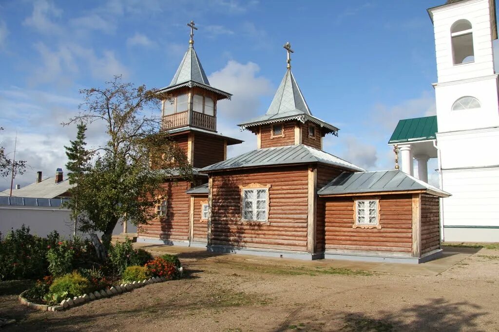 Спасо казанский женский монастырь. Симанский женский монастырь г остров. Спасо-Казанский Симанский монастырь. Симанский монастырь г.остров Псковской области. Псковская область г остров монастырь Спасо-Казанский.