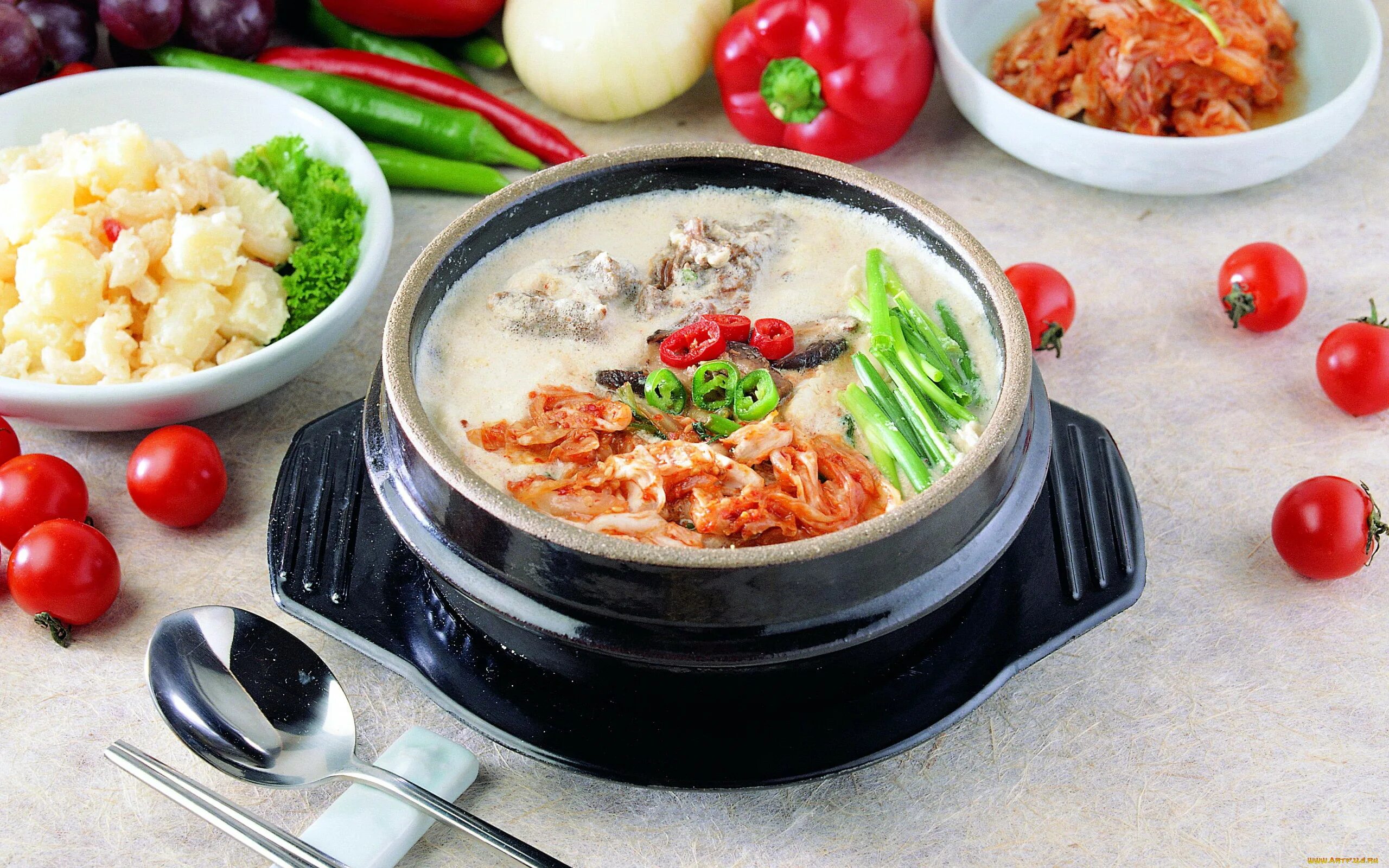 3 первых блюда. Суп хемультан. вкусный обед. обеденные блюда. домашняя еда.