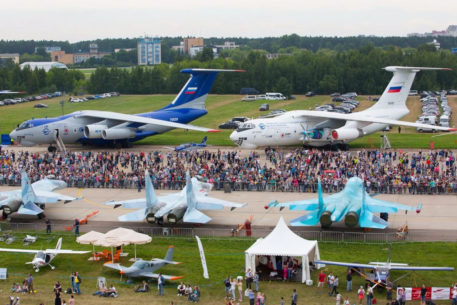 Макс 2021 Жуковский. Авиасалон Макс в Жуковском. Авиасалон Макс 2021 в Жуковском. Авиасалон Макс 2021.