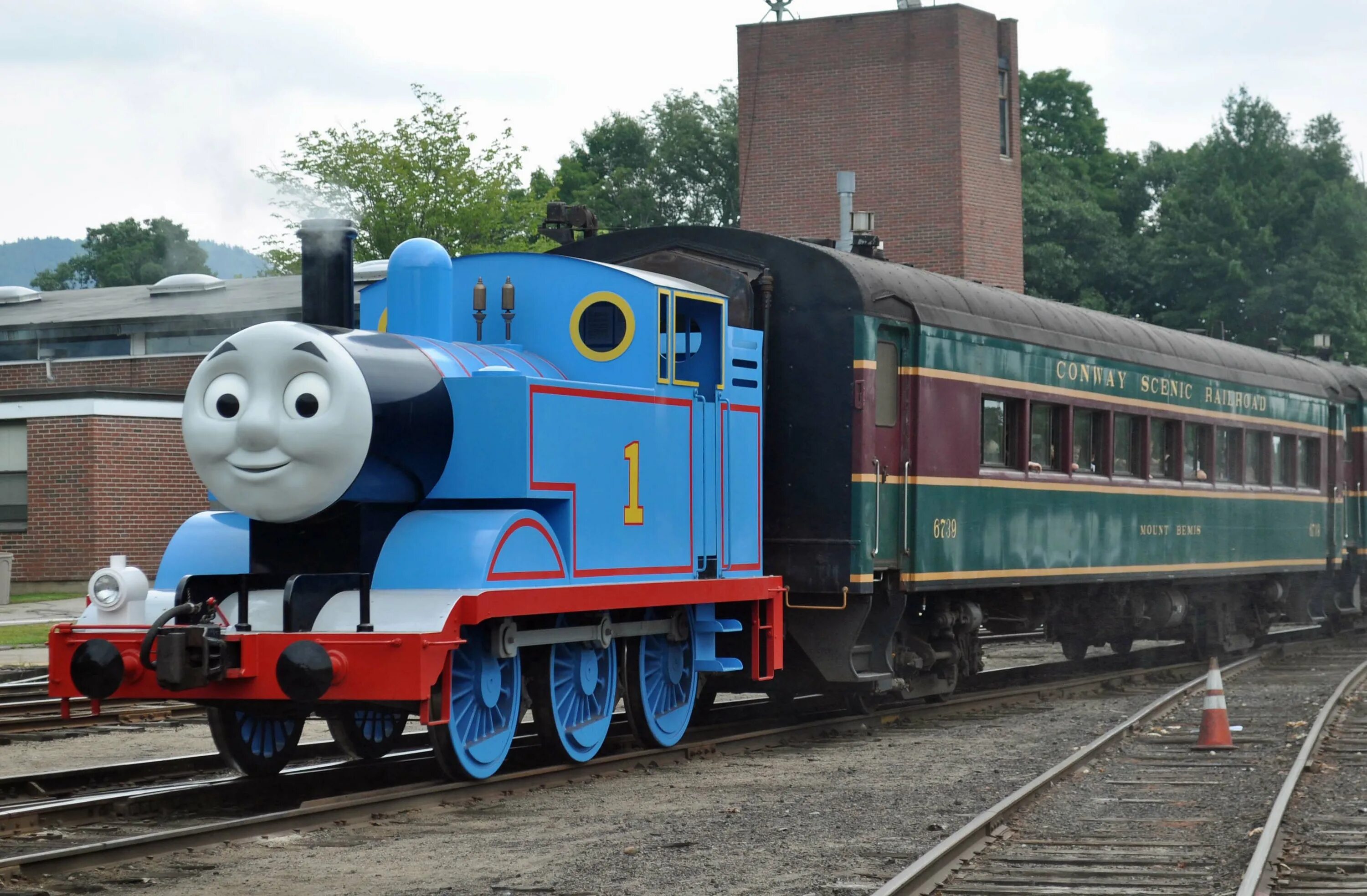 Томаса в реальной жизни. Thomas Train real.