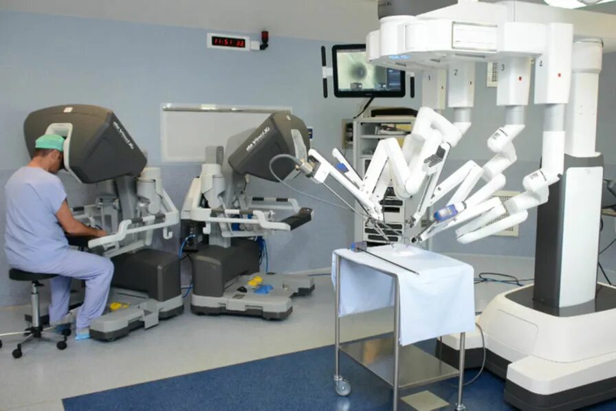 Робот da Vinci XI. Робот-хирург DAVINCI. Робот-хирург da Vinci да Винчи 18 +. Хирургическая система da Vinci XI.