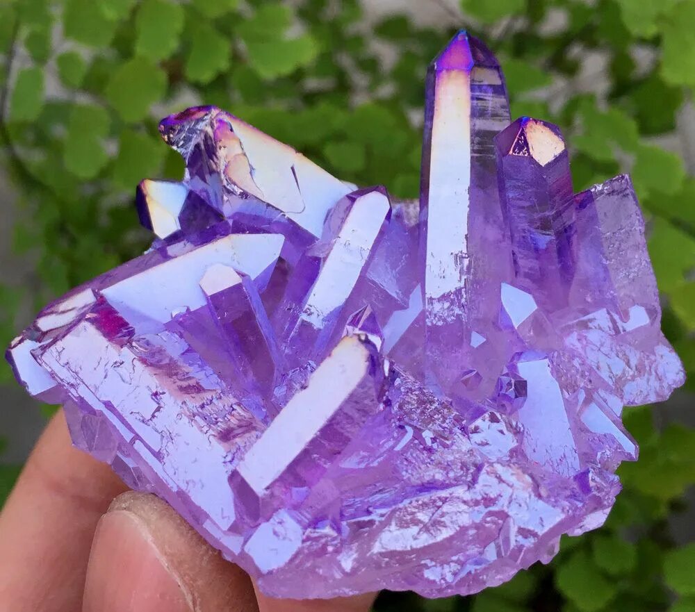 Purple Spirit Aura Quartz. 1000 Кристаллов. Аквамарин Эстетика. Висмут украшение фиолетовый.