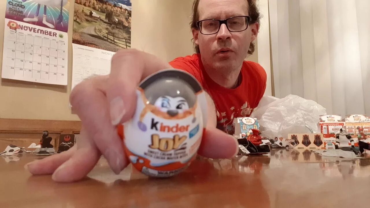 Аликс киндер тойс. Киндер тойс шоу 2019. киндер стар варс. kinder joy star wars 2025.