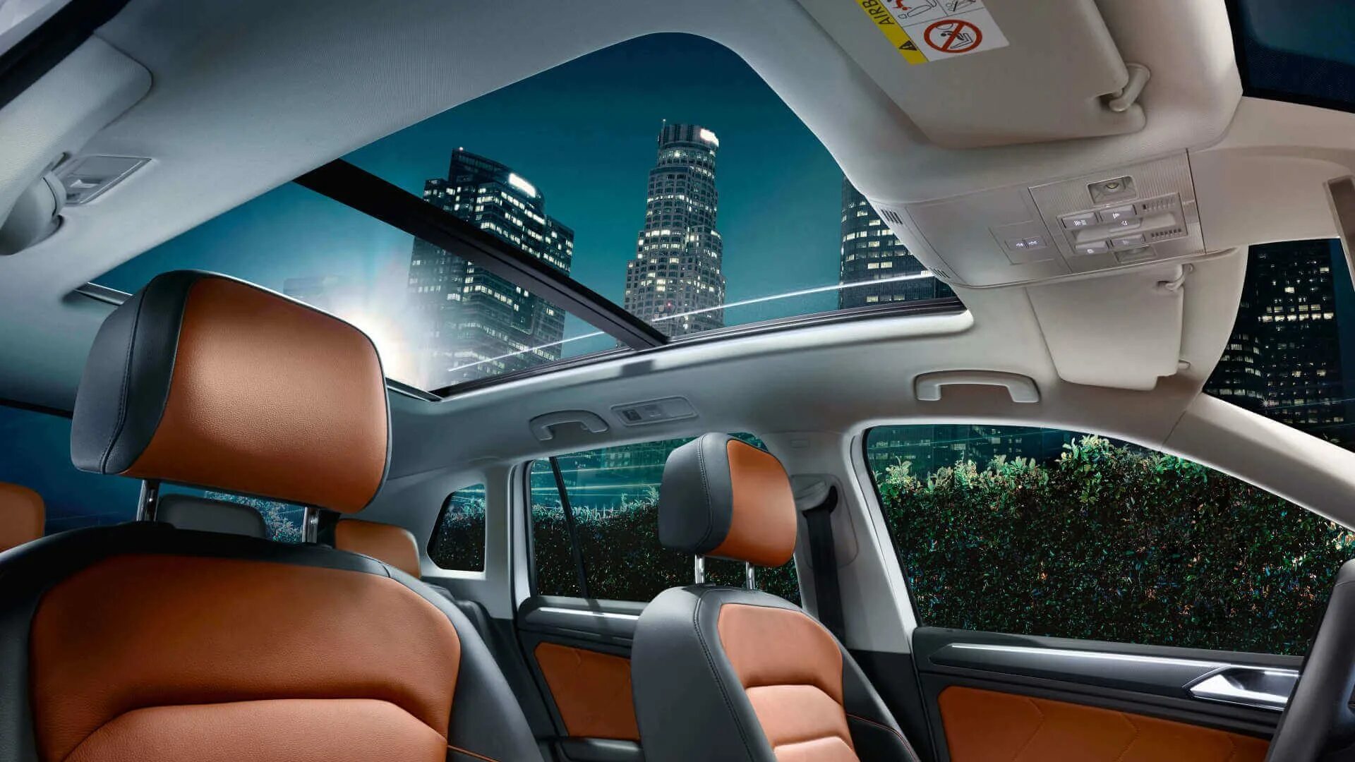 Автомобили с панорамной крышей. Volkswagen tiguan 2025 панорамная крыша. volkswagen tiguan с панорамной крышей. фольксваген тигуан с панорамной крышей. volkswagen tiguan 2025 панорамная крыша.