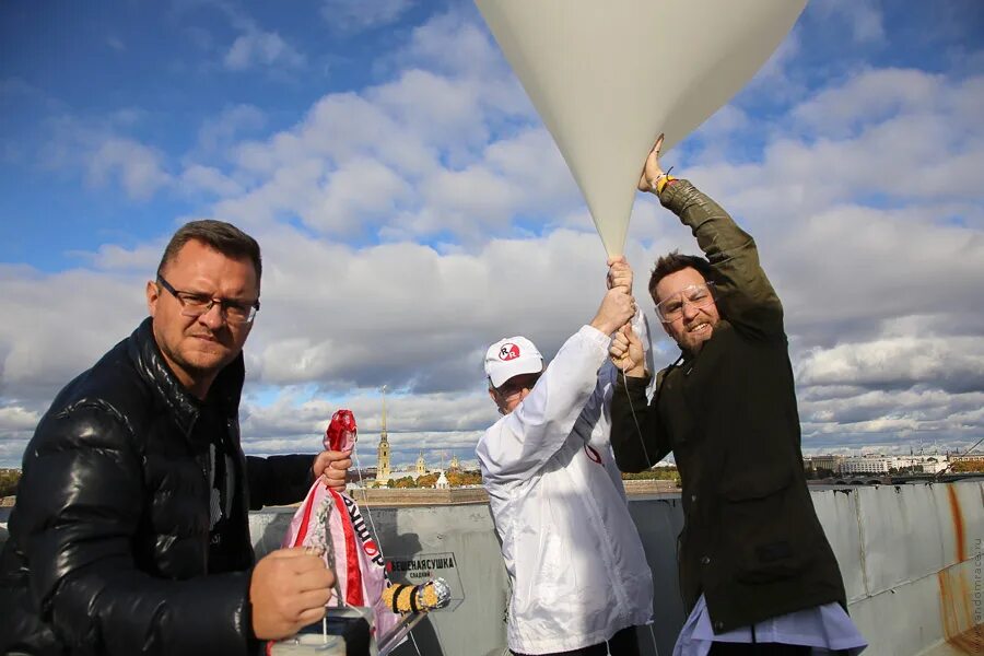 необычные фотографии. западные ветры умеренных широт. моментов и ветров. аэратор на крышу схема установки. улыбайся ветру катастрофы.