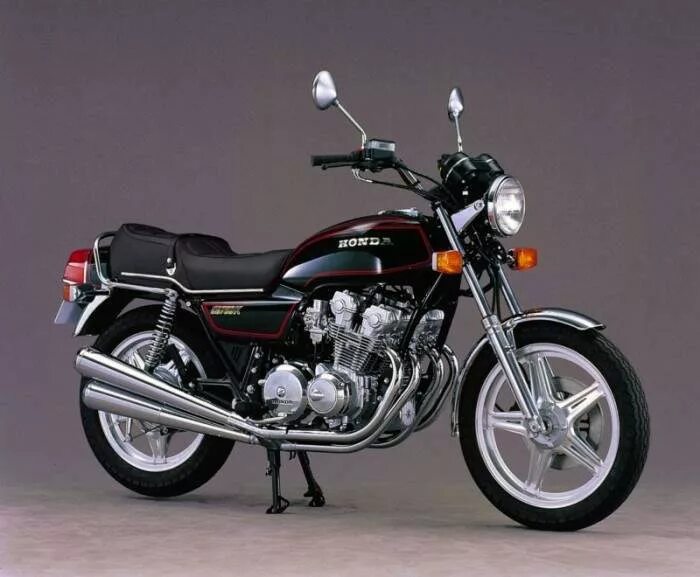 Honda CB 750 Classic. Honda cb750 Классик. Honda CB 750 классика. Honda CB 750 K (rc01).