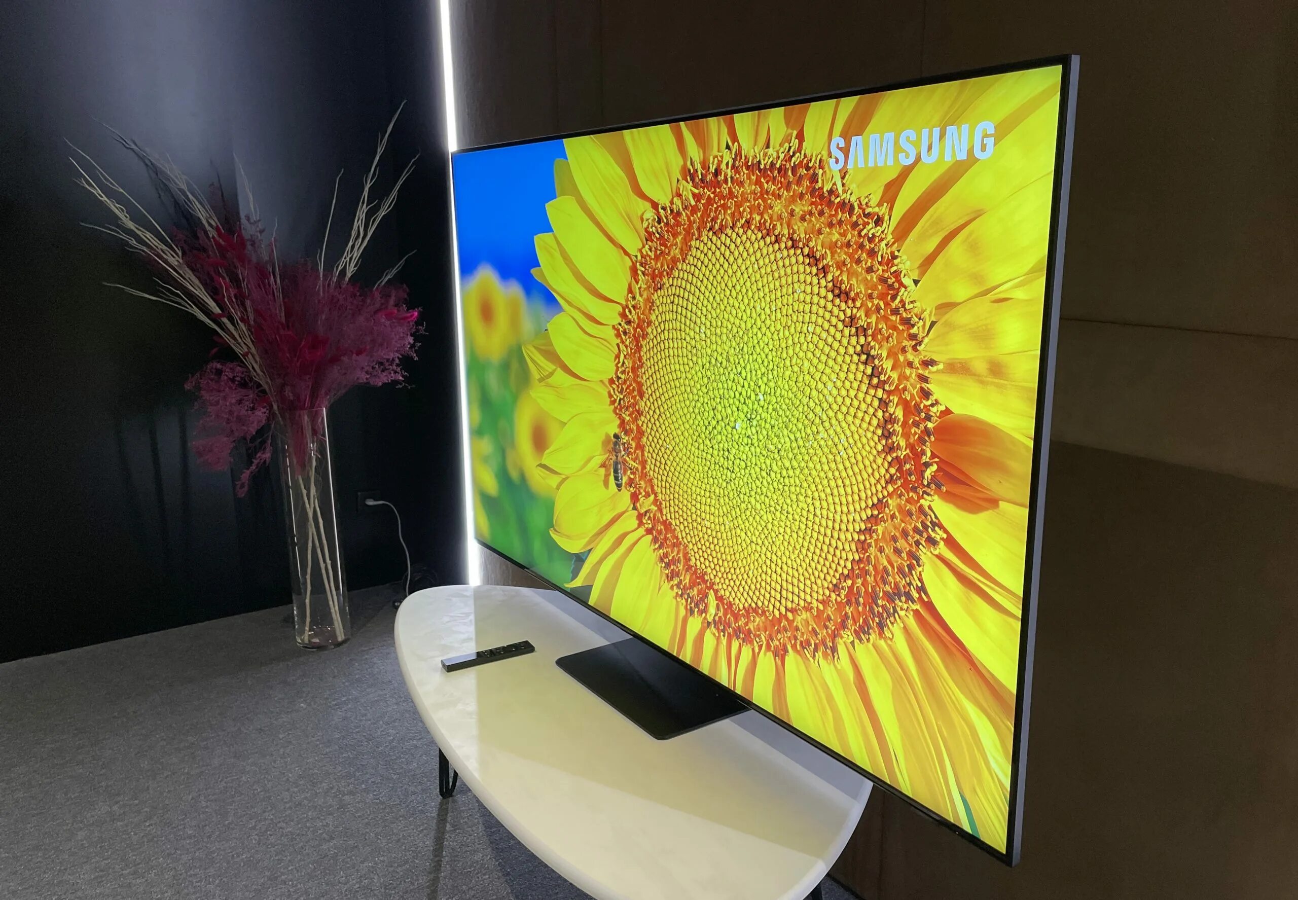 Телевизоры qled 2022. Samsung Neo QLED qn90a. Samsung Neo QLED 2021. Samsung QLED 2021. Samsung Neo QLED 55.