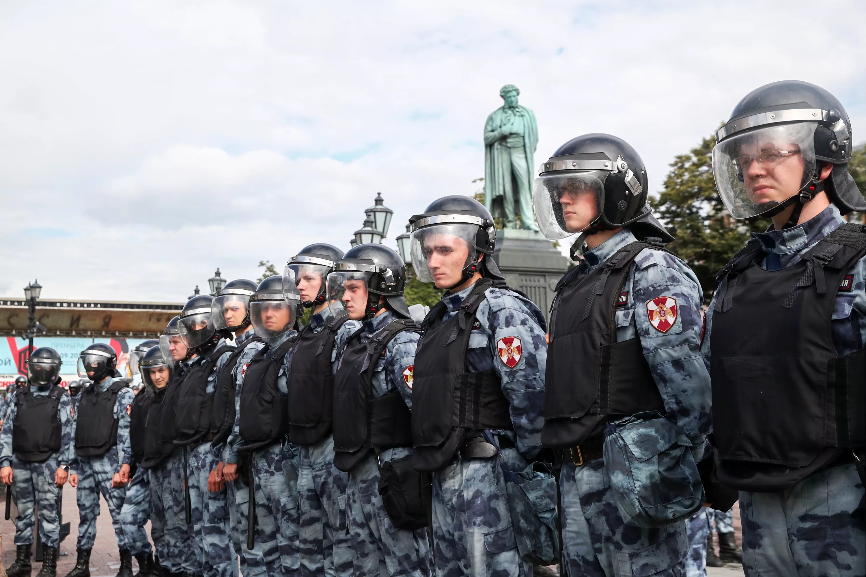 Войска национальной гвардии России. Рус гвардия. Полиция войск Росгвардии. Росгвардия что это такое