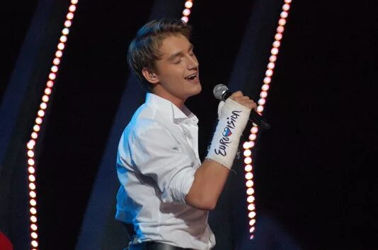 песня воробьева из конфетки