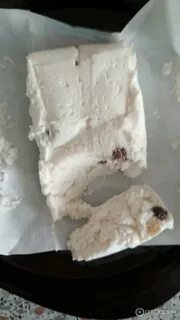Испорченный творог
