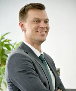 Директор лаборатории