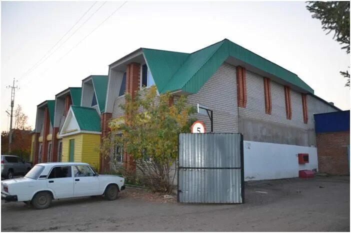 Ямашева 5 азнакаево. Аренда азнакаево. Рт азнакаево кафе акчарлак. Тц небо асбест. Столовая «акчарлак» азнакаево.