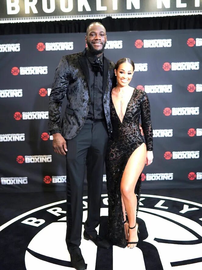 Телли свифт. Телли свифт фото. Серена телли seraina telli. Телли свифт hot. Тейлор свифт 2019.