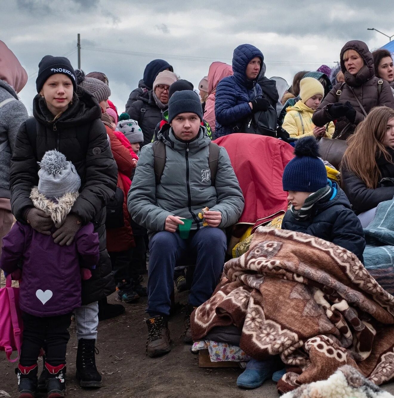 Беженцы из Украины. Украинские беженцы в России. Украинские дети беженцы. Беженцы из Украины 2022.