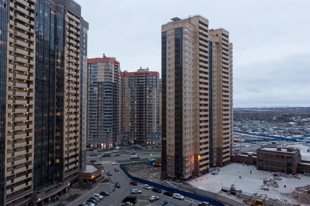 новостройки у метро парнас. северная долина санкт-петербург. северная долина фото. парнас новостройки северная долина. северная долина фото.