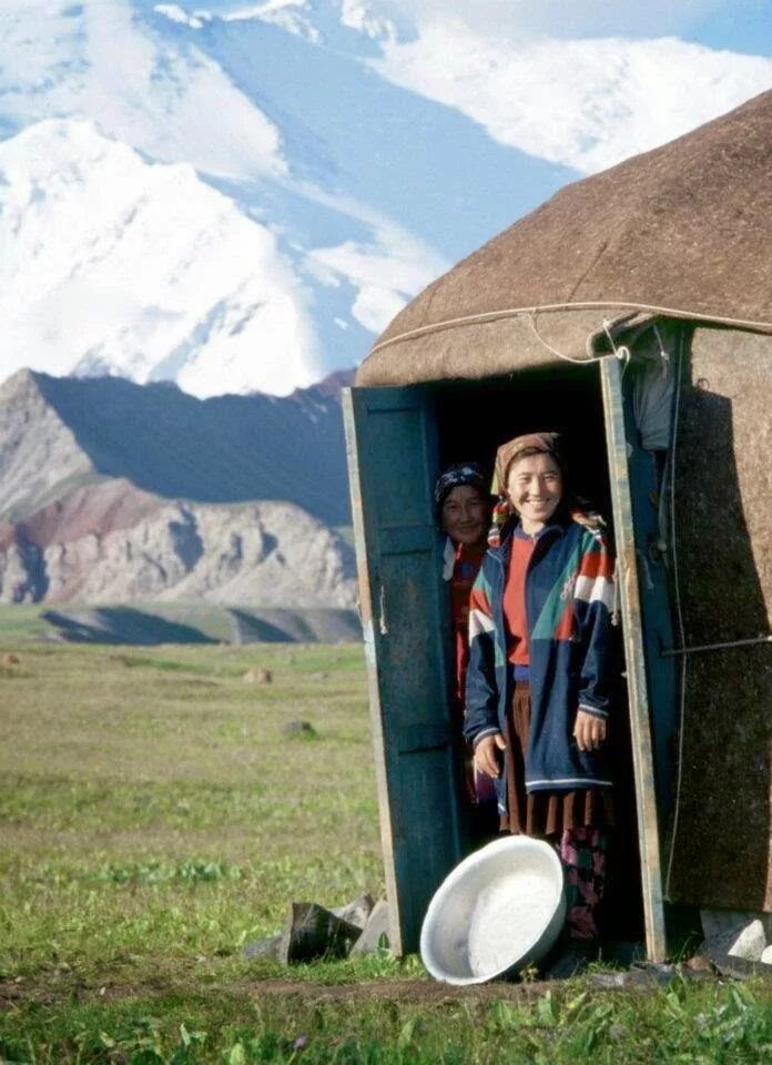 Акыйкатчы аппараты. Самая длинная киргизская. Кыргызы учитель. Самая длинная киргизская. Самая длинная киргизская.