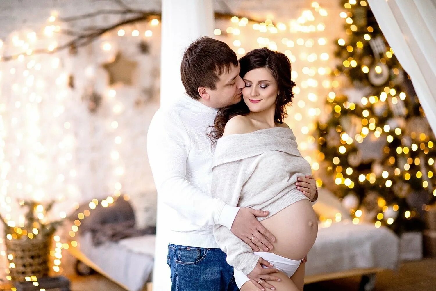 образ беременной для фотосессии новогодний. фотосессия беременных. новогодняя фотосессия беременной. фотосессия беременных. фотосессия беременных новый год.