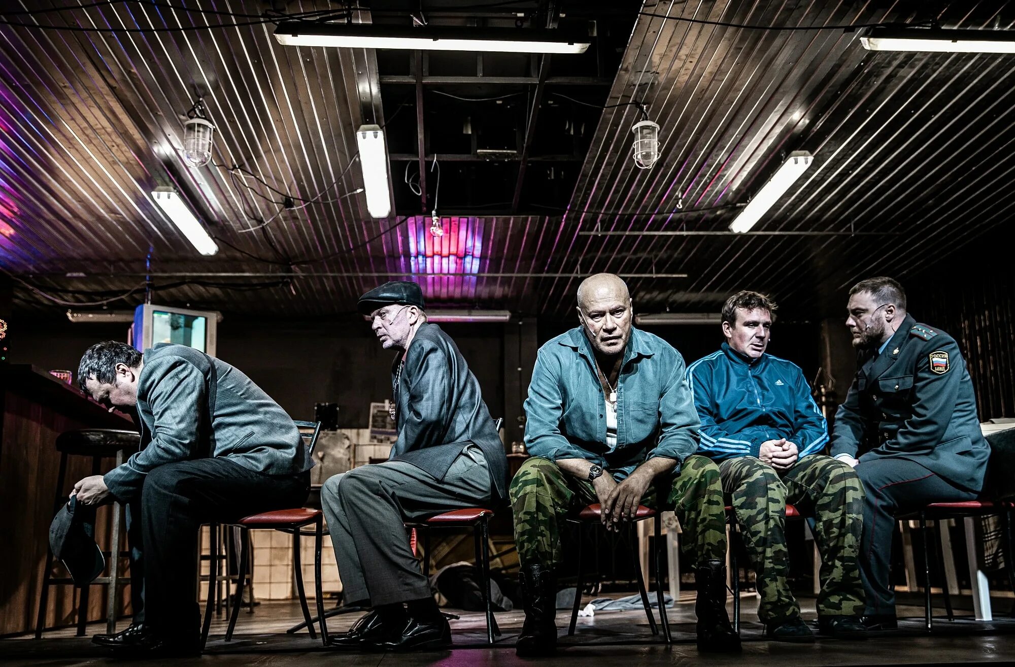 гоголь центр отзывы. театр гоголя серебренников. гоголь центр братья. гоголь центр зал. гоголь центр малый зал.