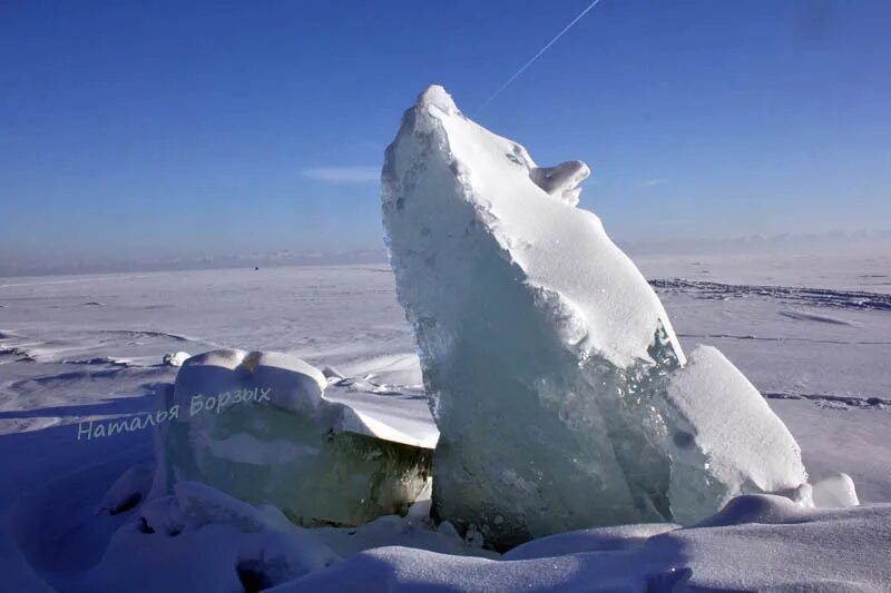 Найти слова льдина. Торос глыба. Торосы на Чудском озере. Торосы в Арктике. Льдины Торосы.