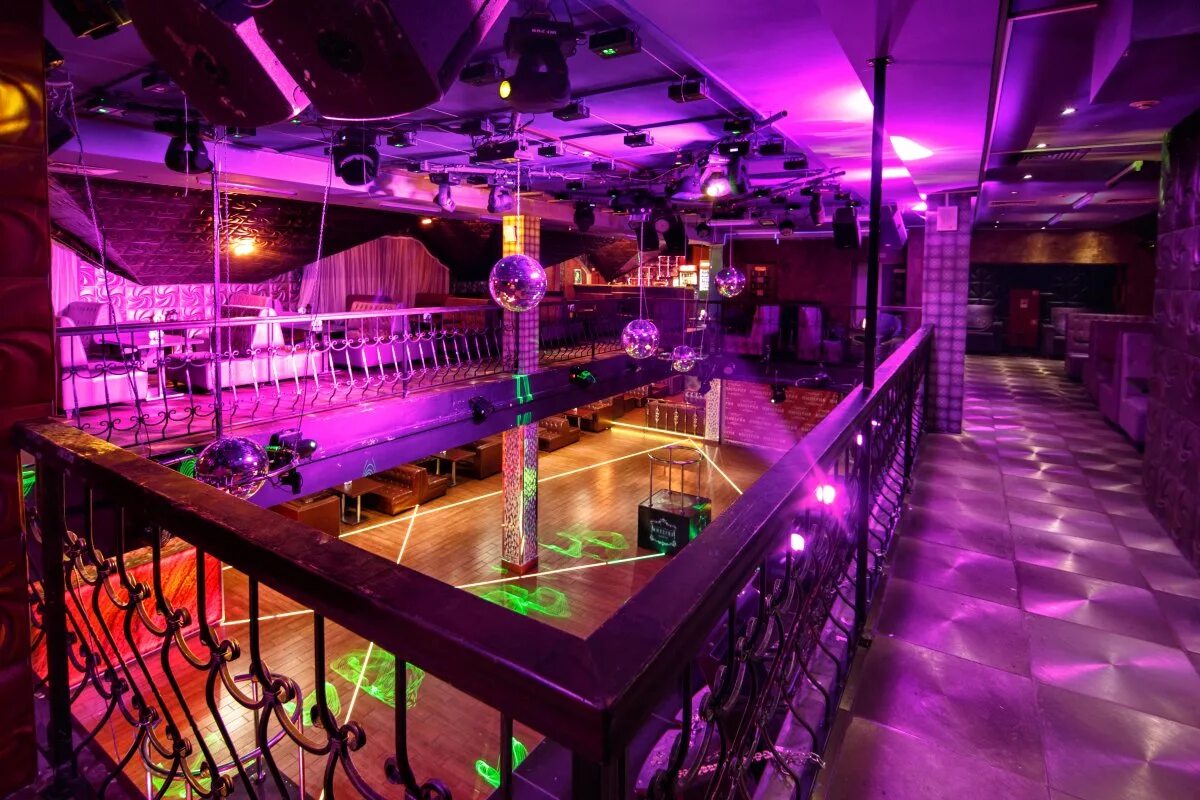 ночной клуб империя москва. интернет кафе venom. империя лаунж клуб. клуб империя дмитров. клуб империя москва.