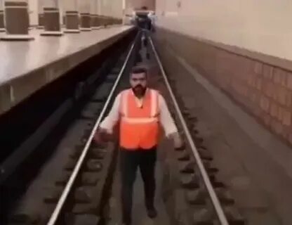 Если при падении на рельсы метро вы
