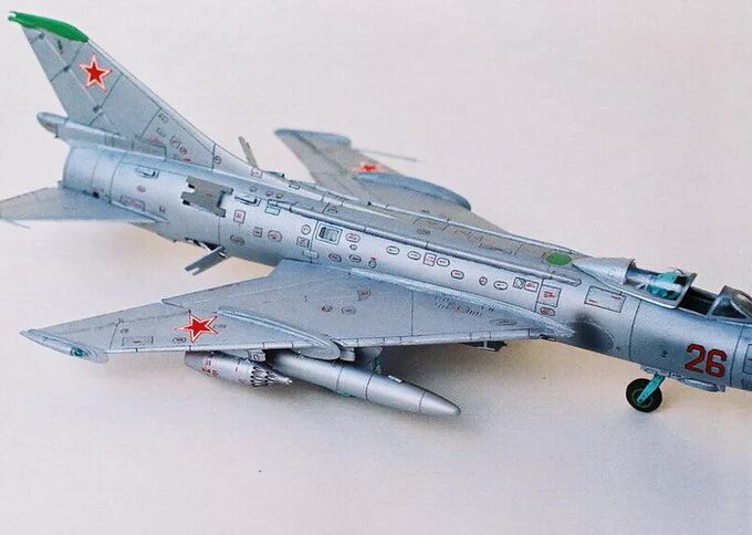 Су-17 1/72. Су 17 модель. Су-17 модель 1/72. Су-17м3 Моделсвит.